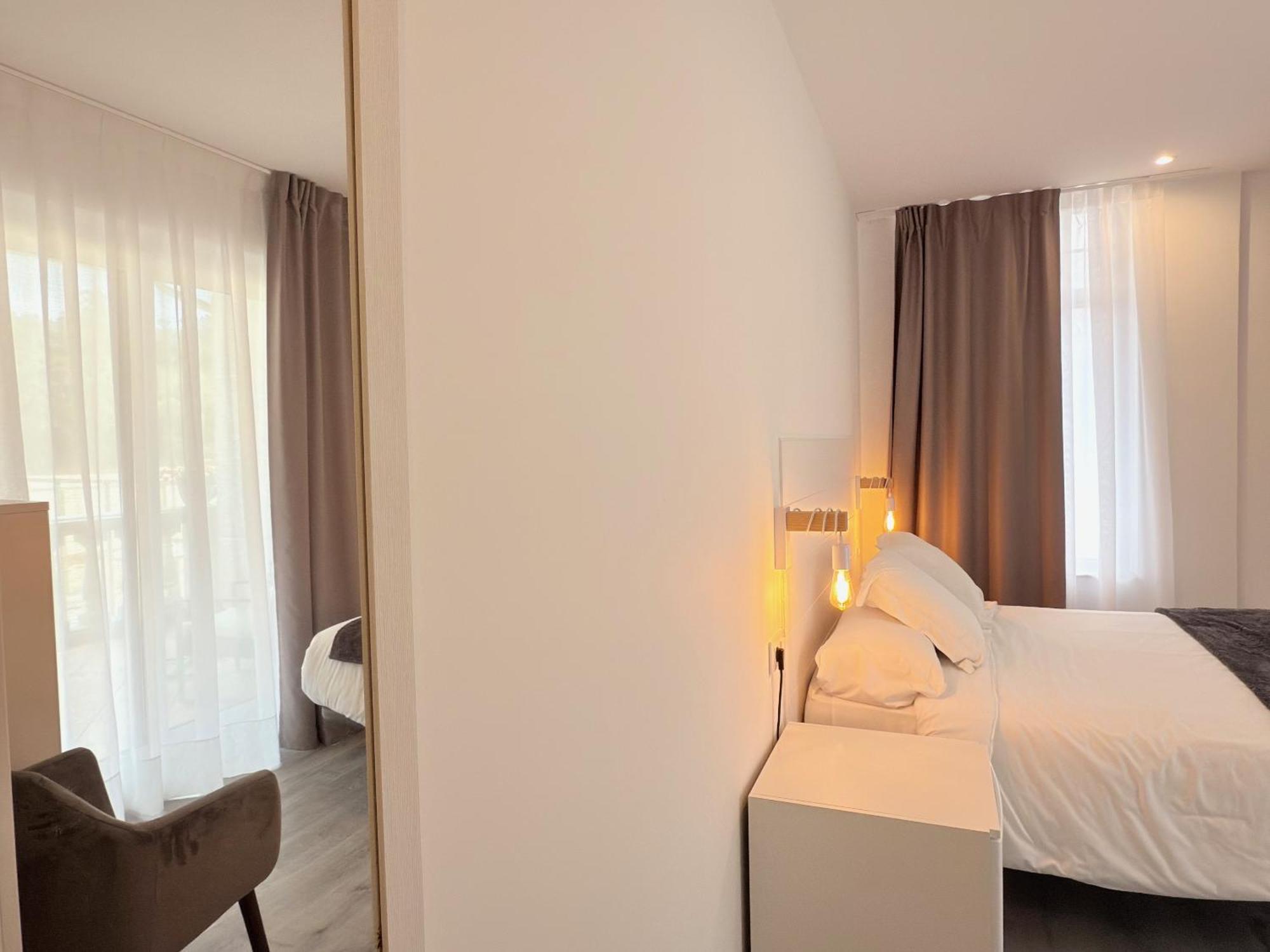 Hotel Sanmar Cobreces Exterior photo